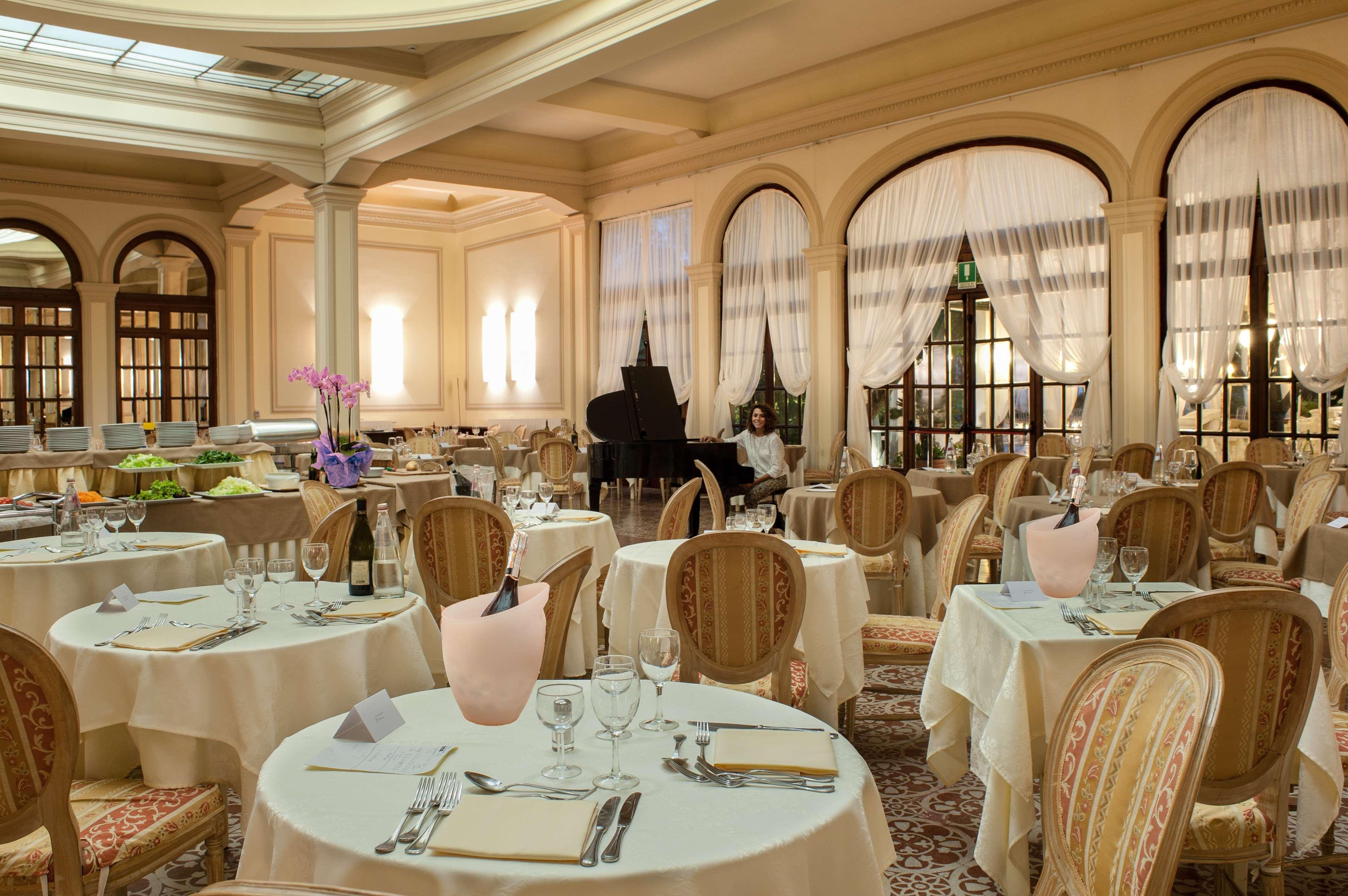 Grand Hotel Royal Виареджо Экстерьер фото