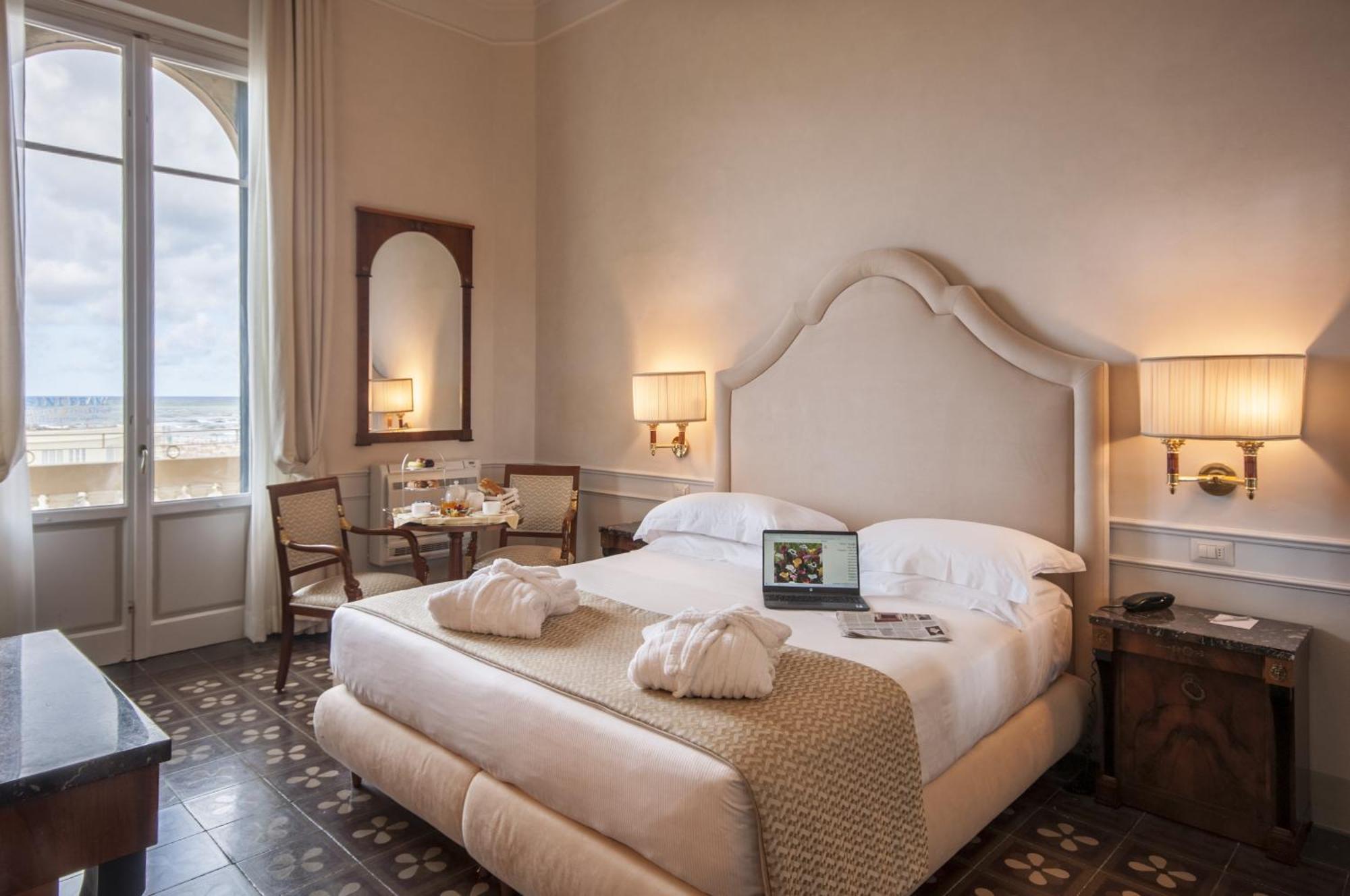 Grand Hotel Royal Виареджо Номер фото