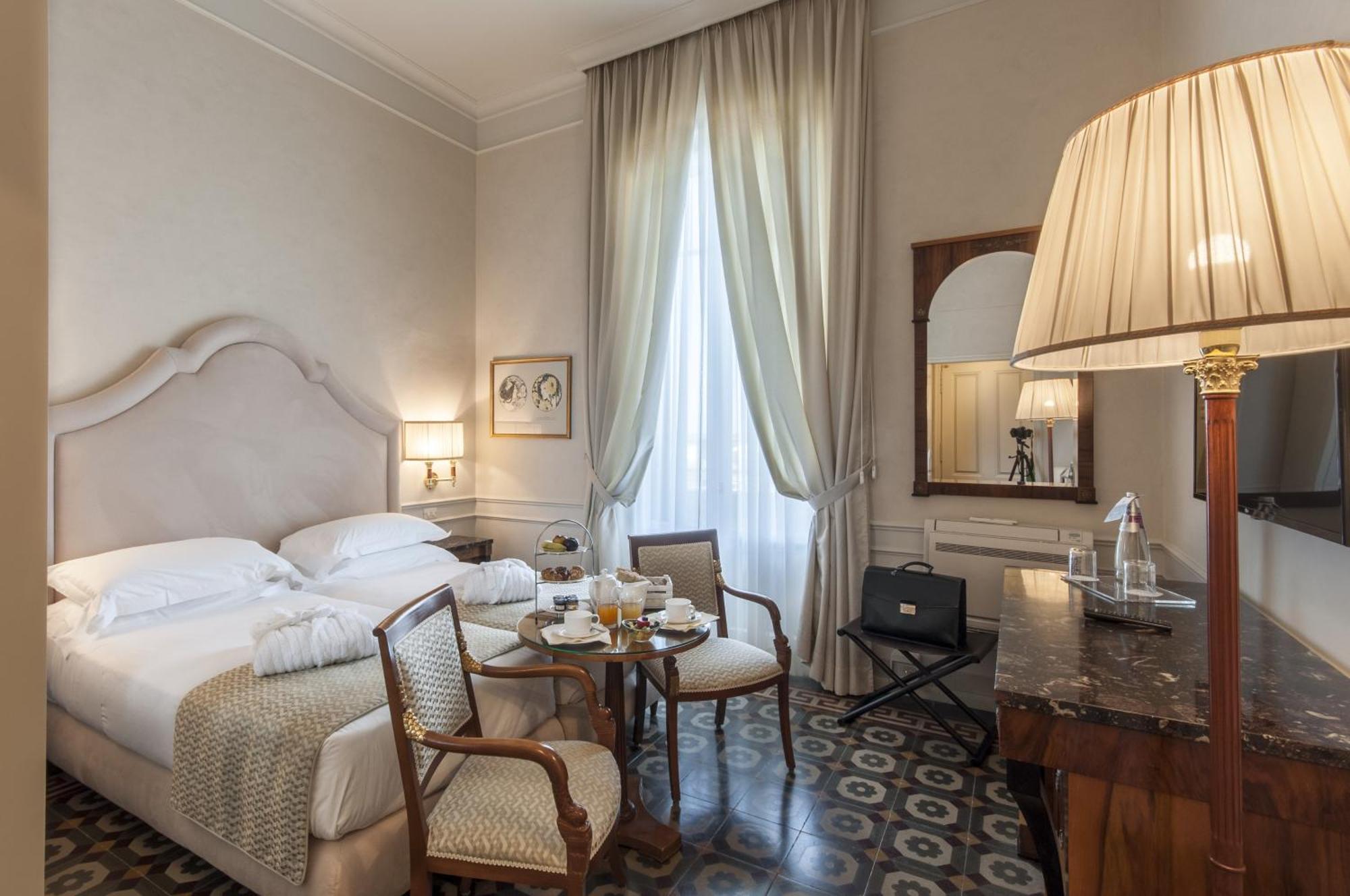 Grand Hotel Royal Виареджо Экстерьер фото
